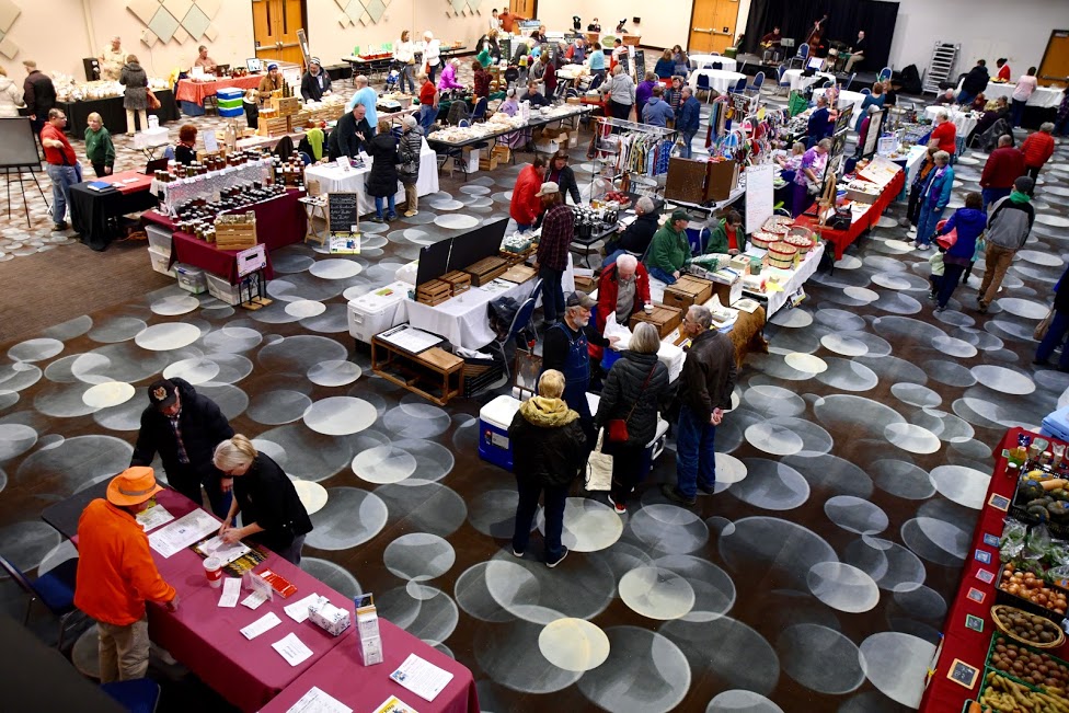 Oshkosh Farmers Market Bazaar Oshkosh Herald